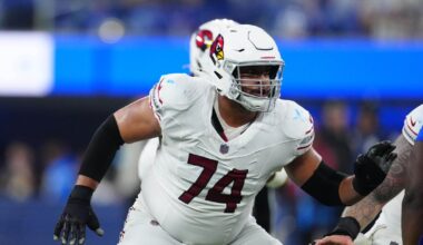 Cardinals Reacts Survey: Who wins the right guard competition for the Arizona Cardinals?