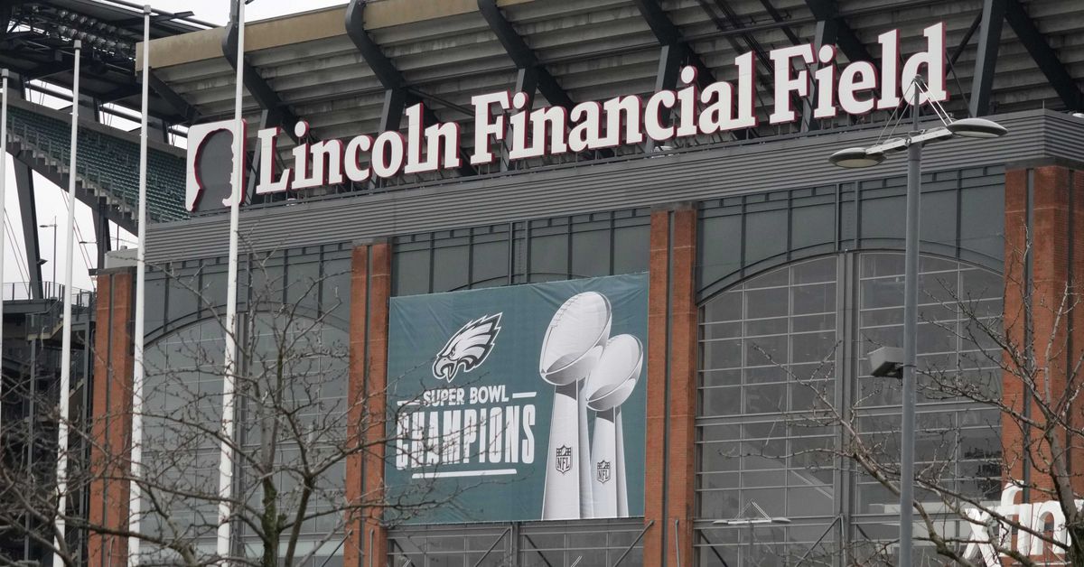 Eagles News: Team surveying season-ticket holders about potential new stadium