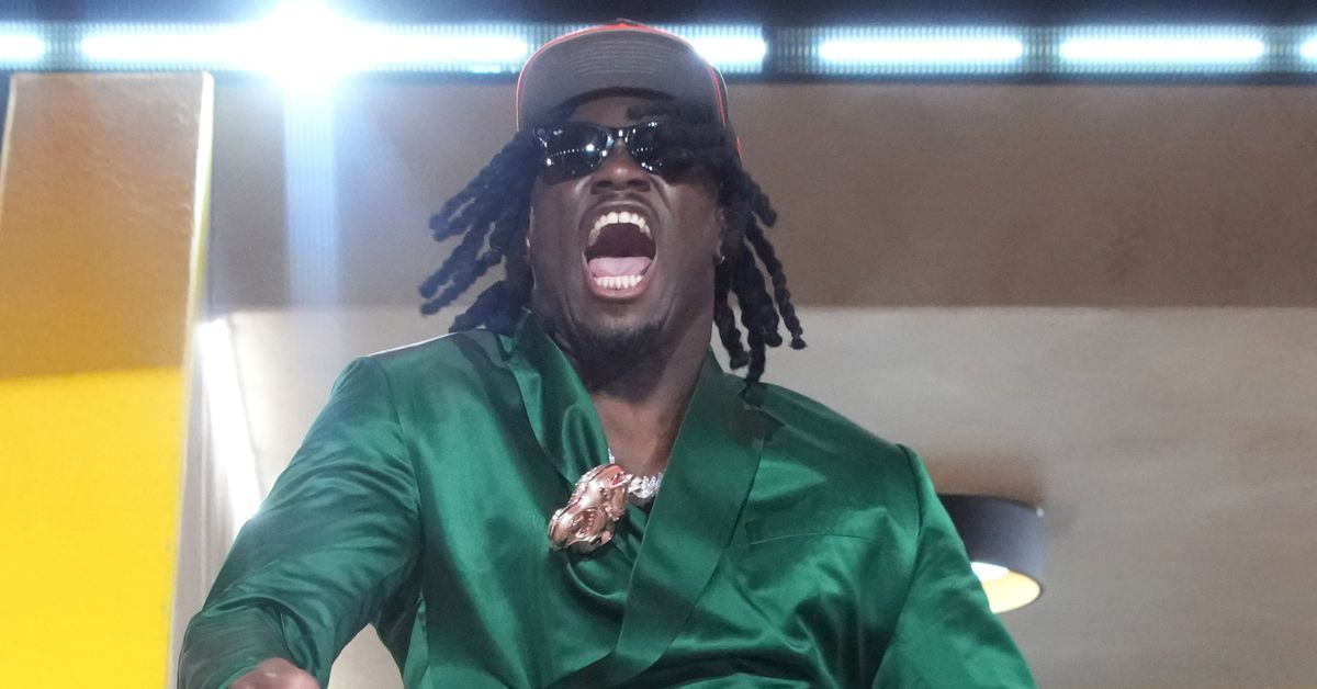 Cincinnati Bengals Twitter celebrates Shemar Stewart deal getting done