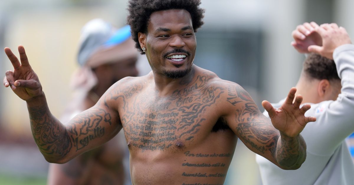 Derwin James, Khalil Mack not practicing Thursday for Chargers