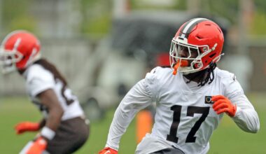 Browns roster: Linebacker room in trouble, already?