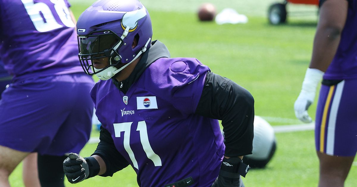 How Optimistic Should We Be About Christian Darrisaw’s Return?