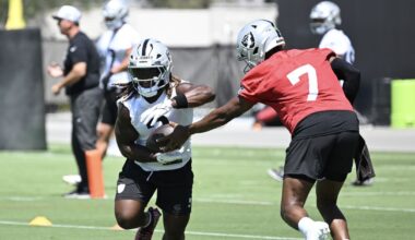 Raiders Offense: Veteran Ian Thomas has savvy, experience to be a lead blocker for Ashton Jeanty