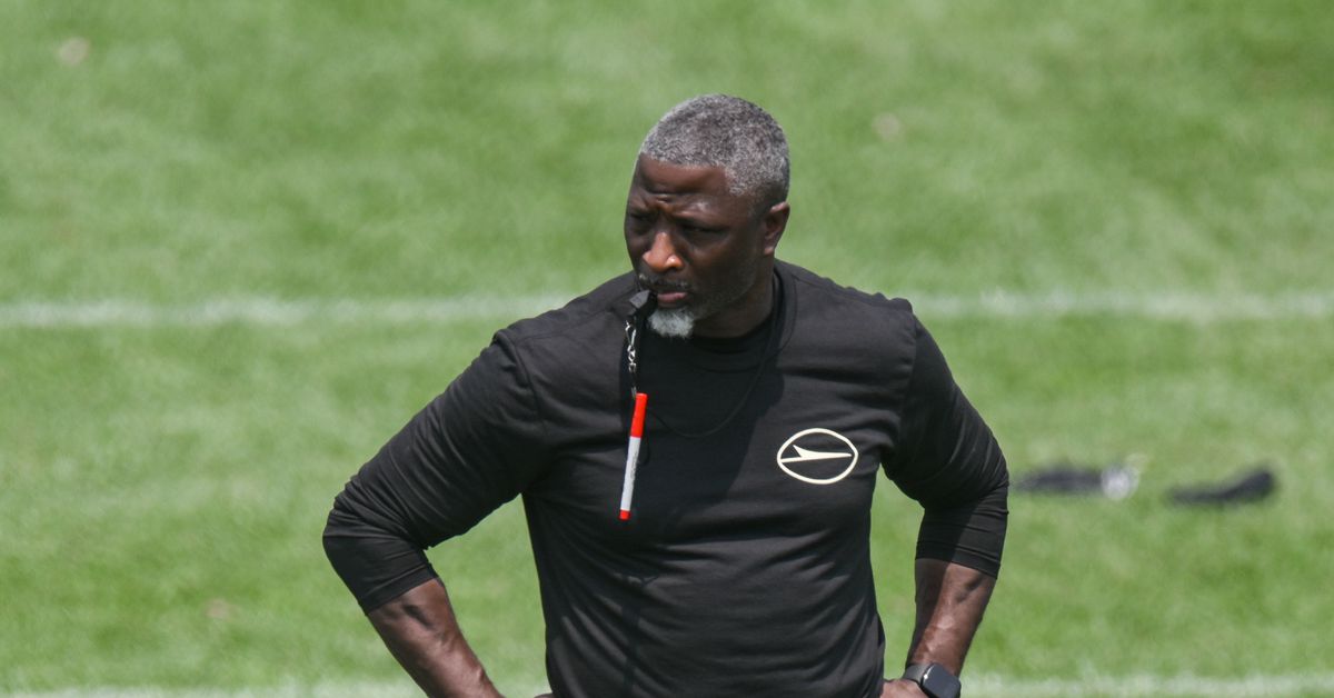 Jets Reacts Survey: Where Will the Jets Finish in the AFC East?