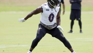 Former agent compares Shemar Stewart contract holdout to Roquan Smith