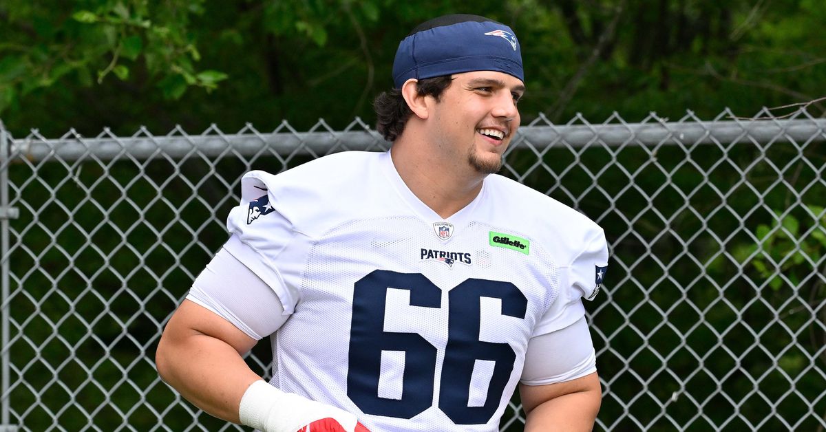 Patriots rookies, QBs report to training camp on Saturday