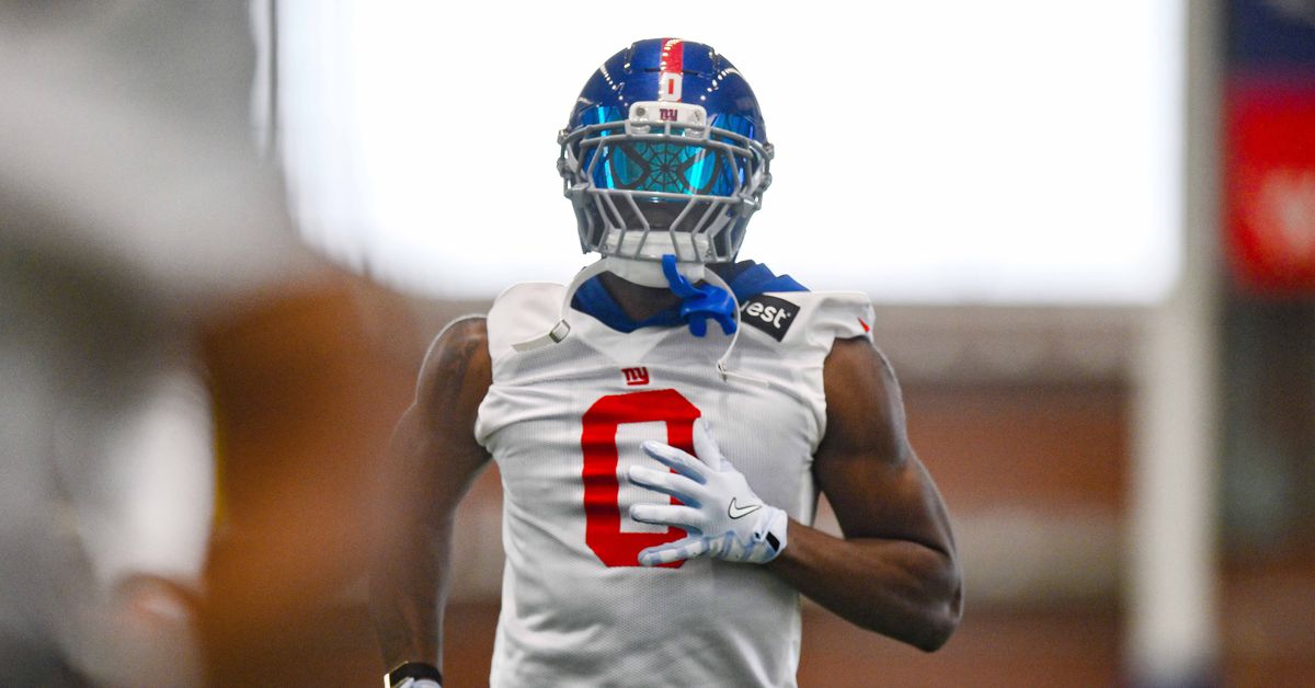 NFC East news: Brian Burns seems like a bargain for the Giants now