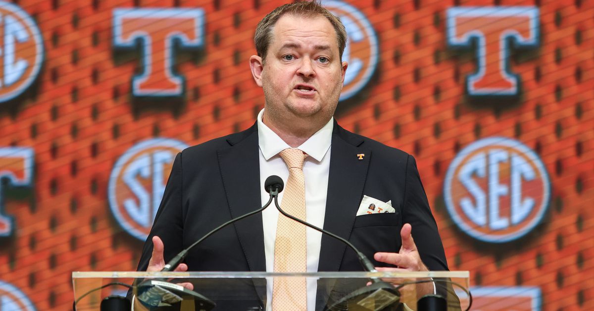 ESPN preview has a very contrasting take on Tennessee Vols’ offense and defense in 2025