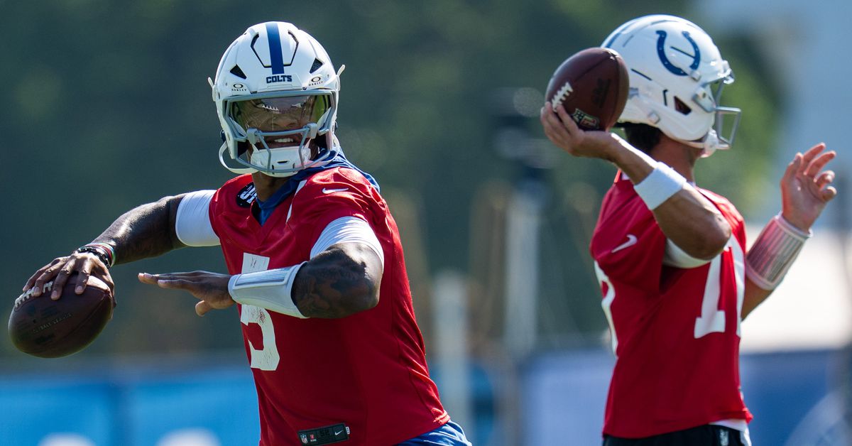 Colts pass game struggles at training camp kickoff