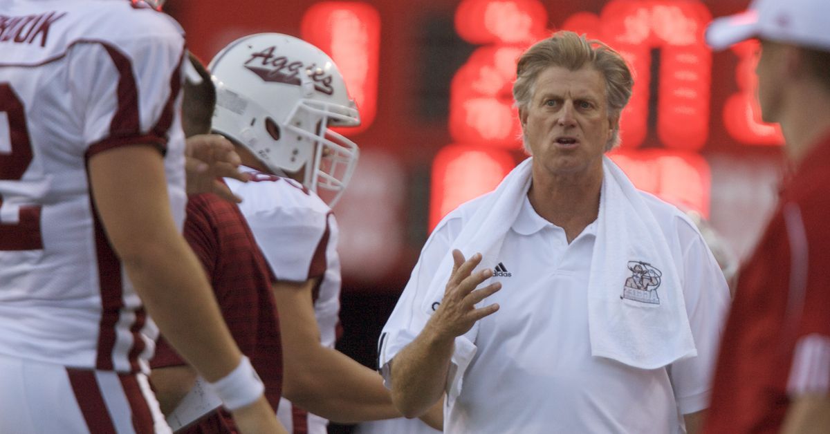 UK Wildcats News: Hal Mumme Returns to College Football