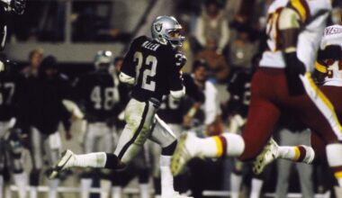 Is 1983 or 1976 the greatest Raiders team of all time?