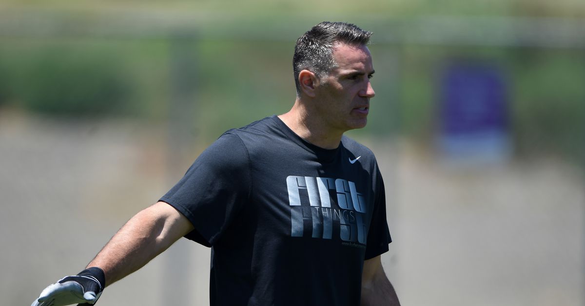 How high do Warner, Stafford rank on all-time QBs list?