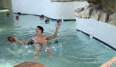 Loveland predicts his shoulder will be ready for start of Bears camp