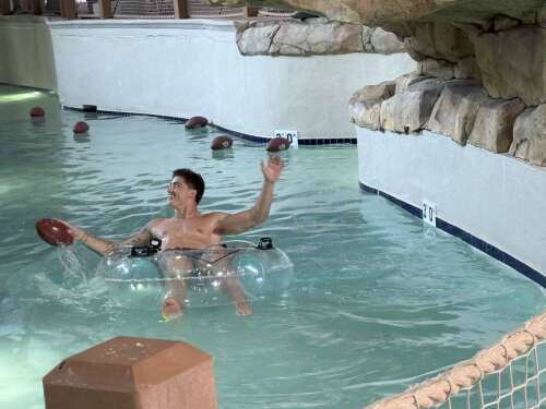 Loveland predicts his shoulder will be ready for start of Bears camp