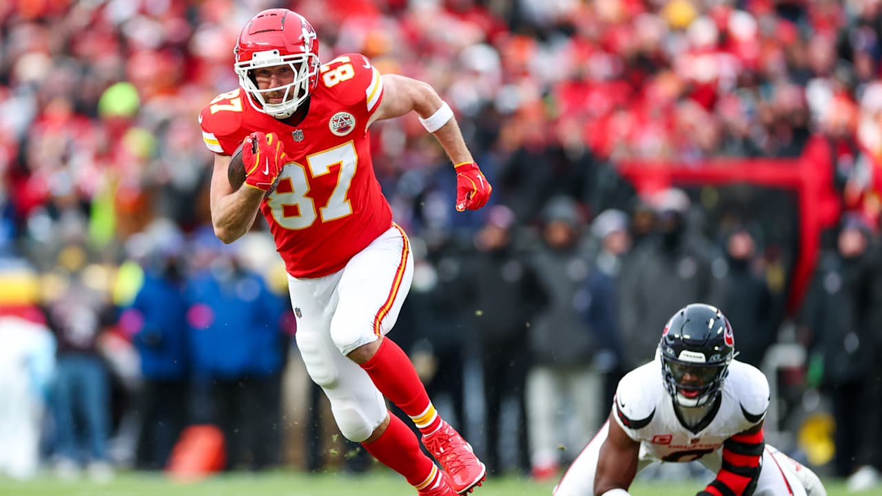 Eleven Chiefs Appear in ESPN’s “Best All-Time Draft Picks at Every Slot” List