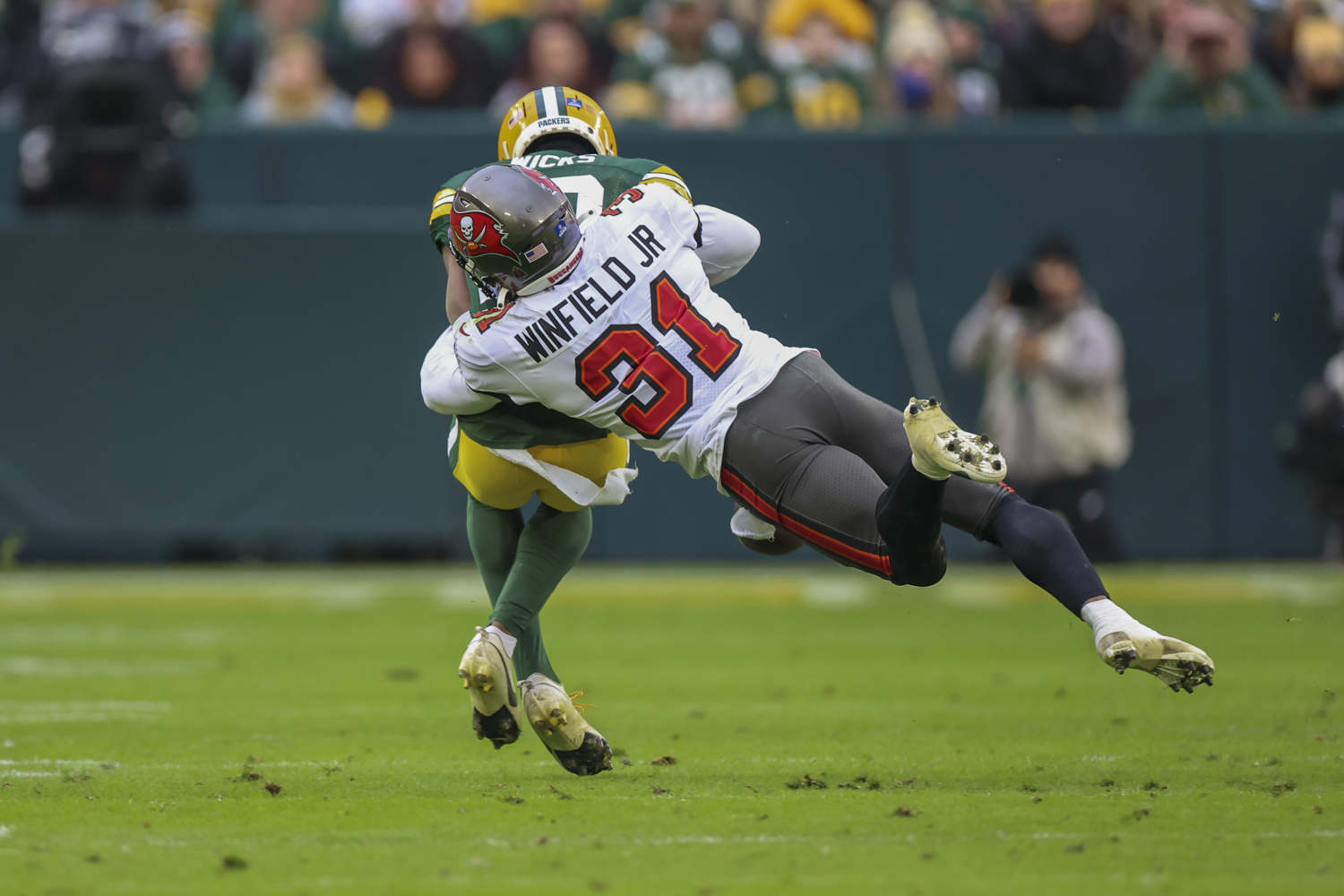 Real Bucs Talk: Buccaneers Winfield Jr Looks to Bounce Back in 2025