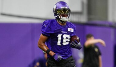 Vikings HC Kevin O'Connell says Justin Jefferson dealing with mild hamstring strain