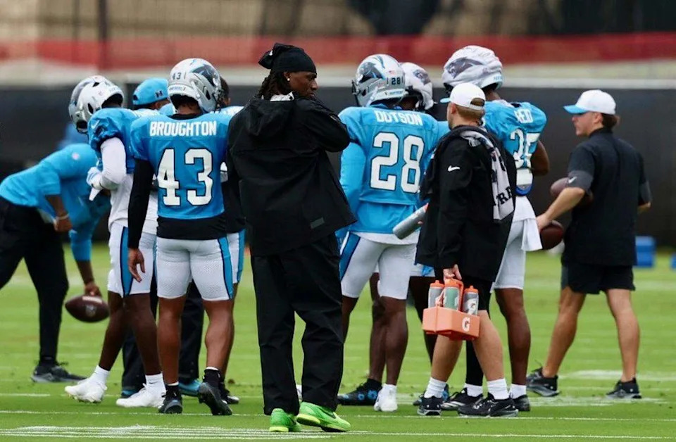 Jaycee Horn, the Carolina Panthers’ top cornerback, missed joint practice with the Cleveland Browns on Wednesday, Aug. 6, 2025, after being involved in a car accident while on his way to work. He was still on the practice fields.