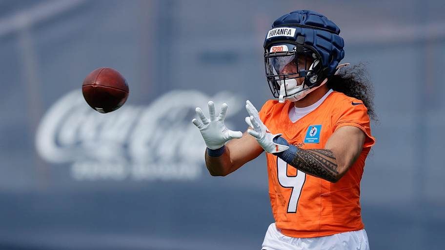 Sports Illustrated - Broncos Camp Report: New…