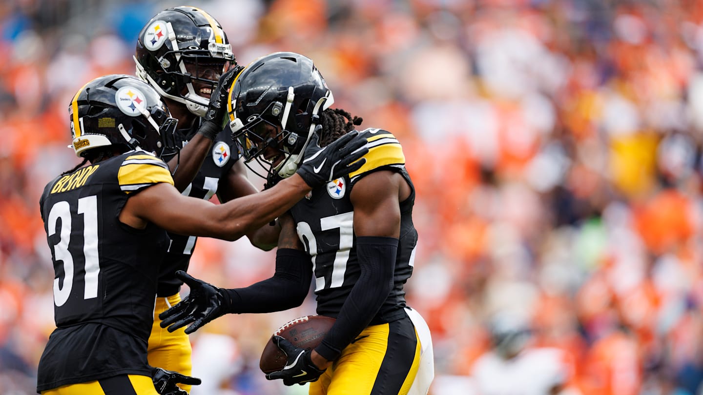 Pittsburgh Steelers v Denver Broncos