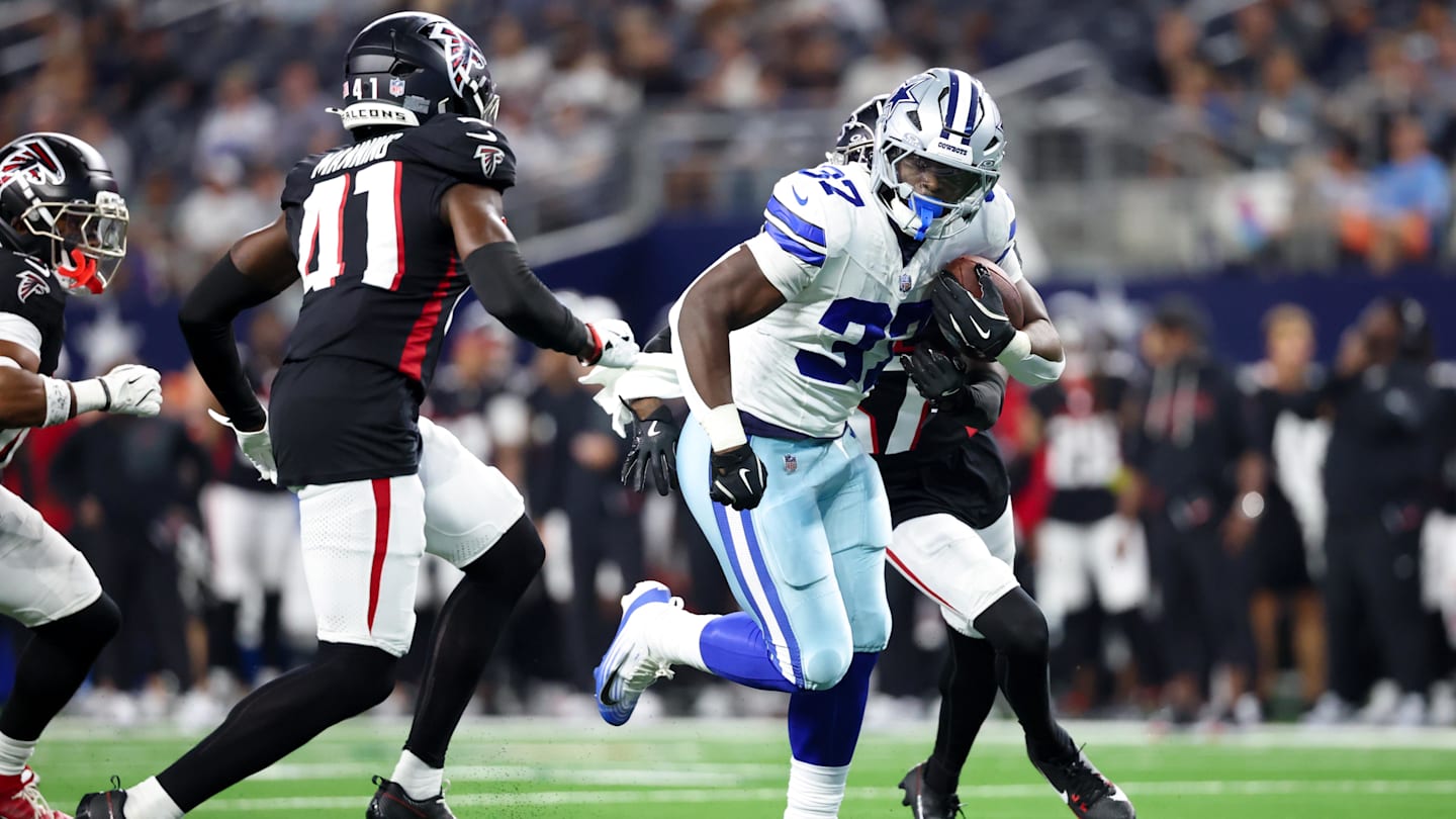 Dallas Cowboys fans fearful beloved rookie RB won't make 53-man roster