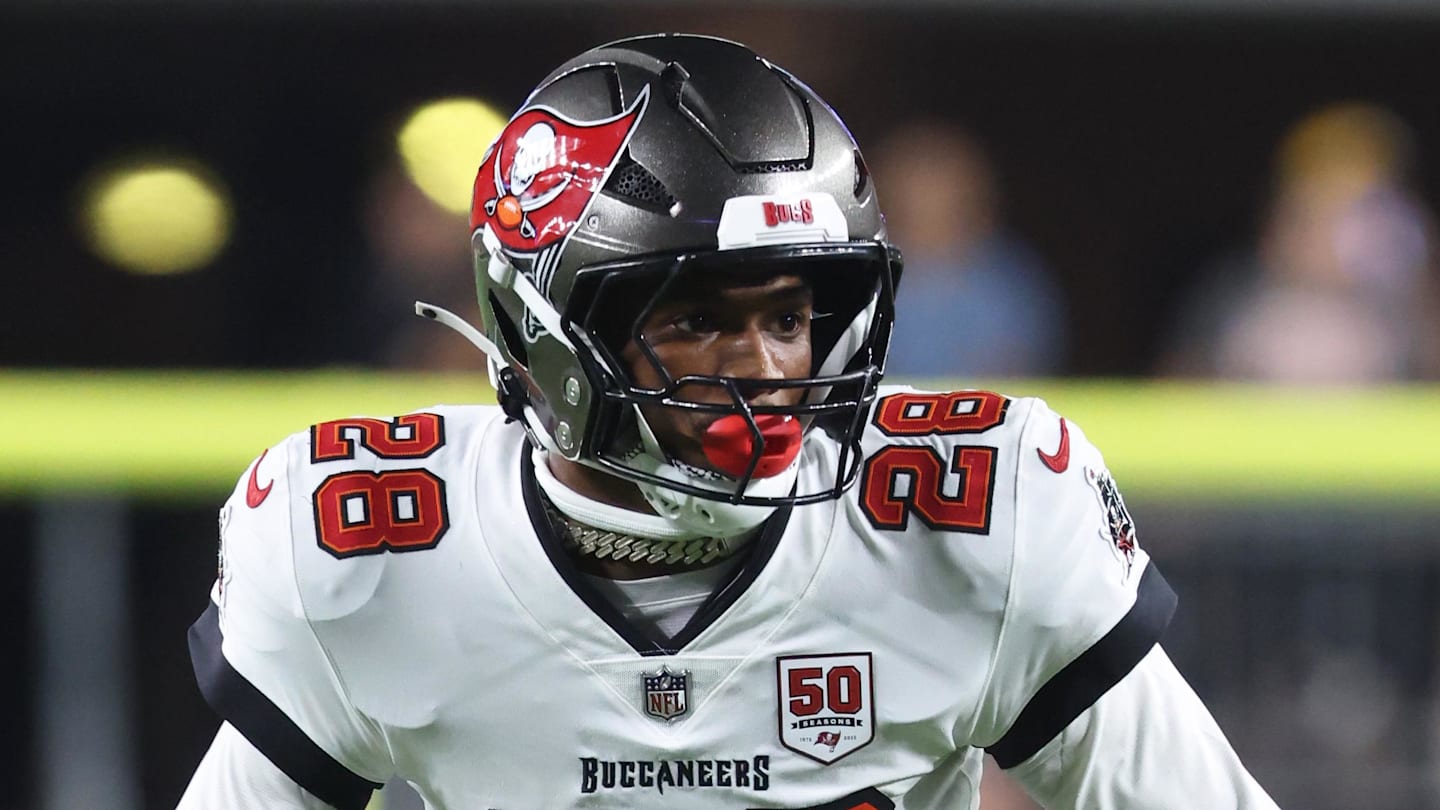 Deion Sanders has strong reaction to Bucs cutting Shilo Sanders