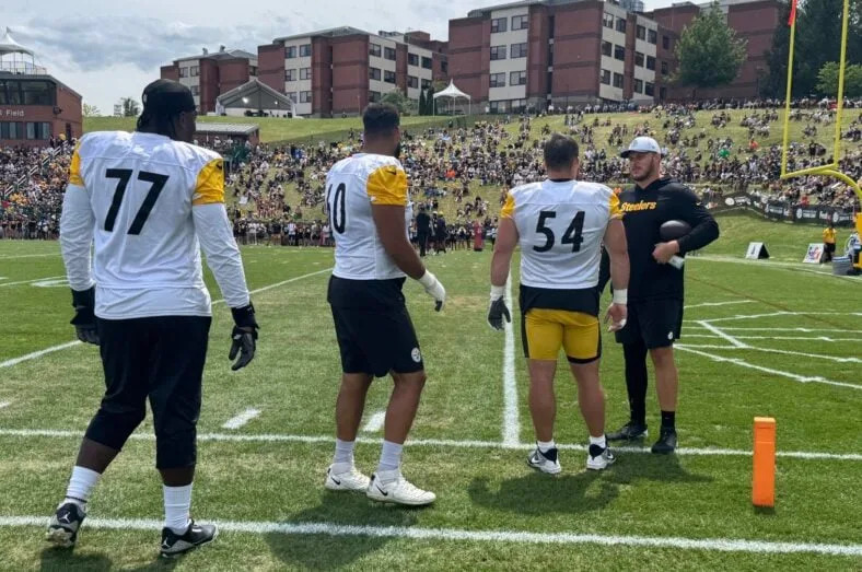 Pittsburgh Steelers OL Ryan McCollum