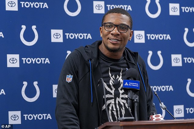 The good news for Indianapolis Colts quarterback Anthony Richardson is that his injured pinkie isn't serious, according to a report by The Associated Press