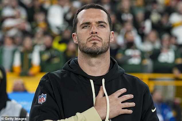 Derek Carr is returning to football for the first time since his retirement as an analyst