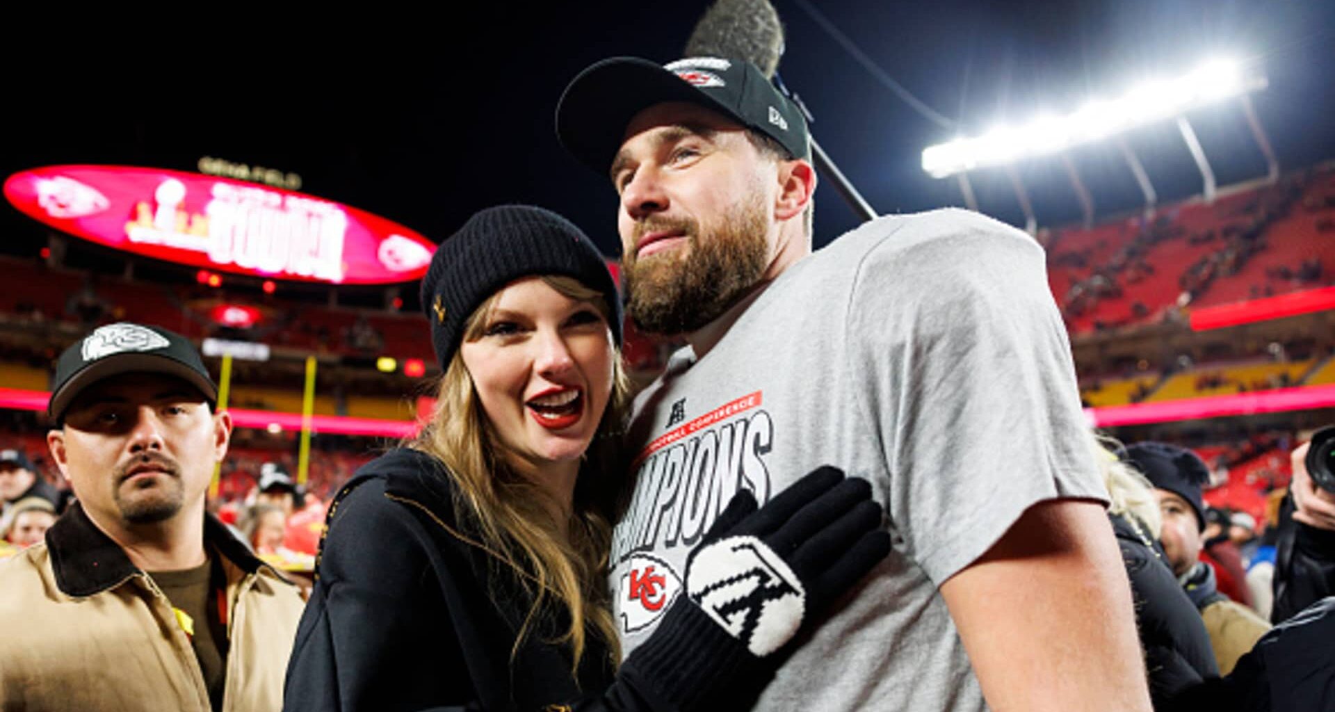 Taylor Swift is engaged to NFL star Travis Kelce