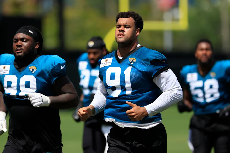 Jacksonville Jaguars defensive lineman Arik Armstead (91) runs after an NFL training camp session on Aug. 14 at the Miller Electric Center. Armstead participated in a team 11=on-11 period for the first time in camp on Aug. 19.