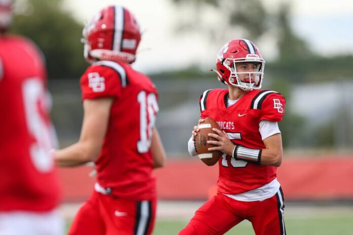 Mistake-prone Bobcats fall to Bears, 32-14