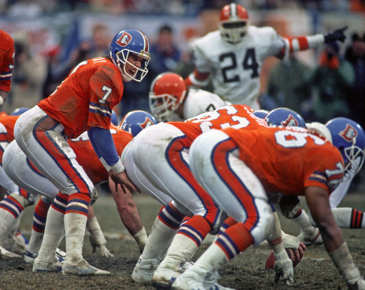 Denver Broncos v Cleveland Browns