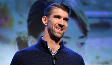 Ravens players turn to Olympic legend Michael Phelps for swimming instructions