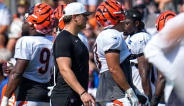 Trey Hendrickson's holdout becomes hold-in at Bengals training camp