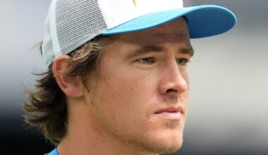 Justin Herbert Headshot