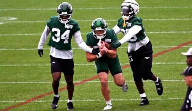 Isaiah Davis has over-the-shoulder grab, stock rises at Jets camp