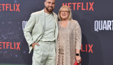 Travis Kelce Donna Kelce