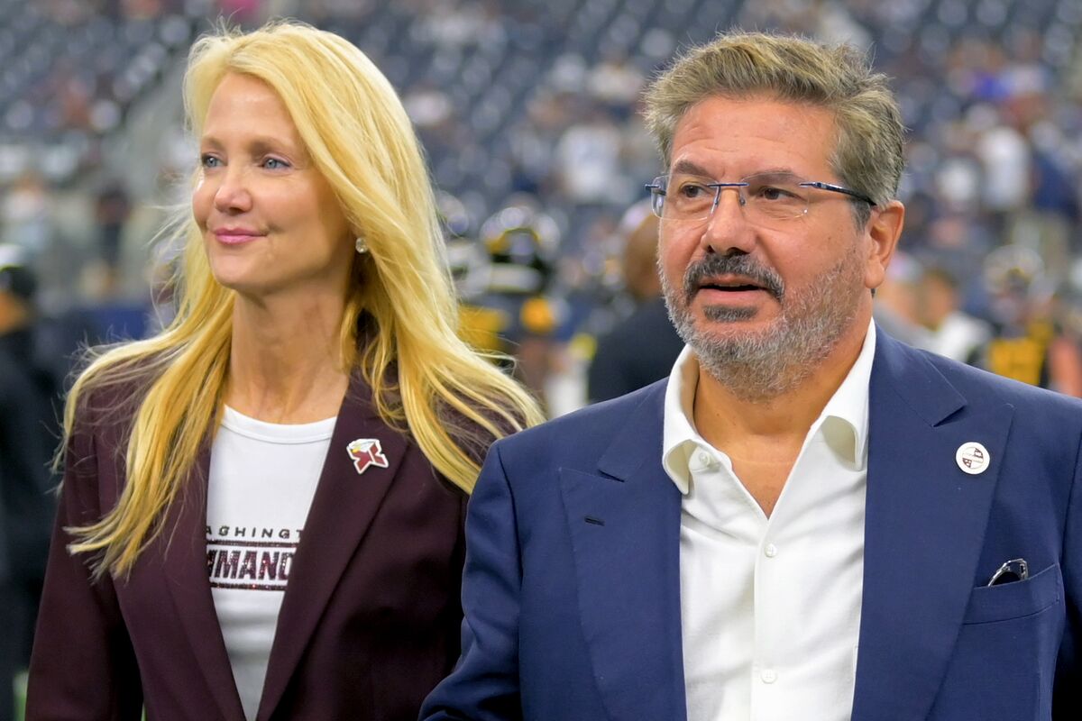 Dan Snyder Builds Life in London After $6 Billion NFL Team Sale