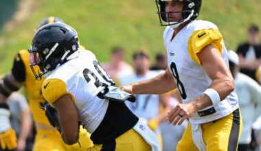 The Jets Cover at Home