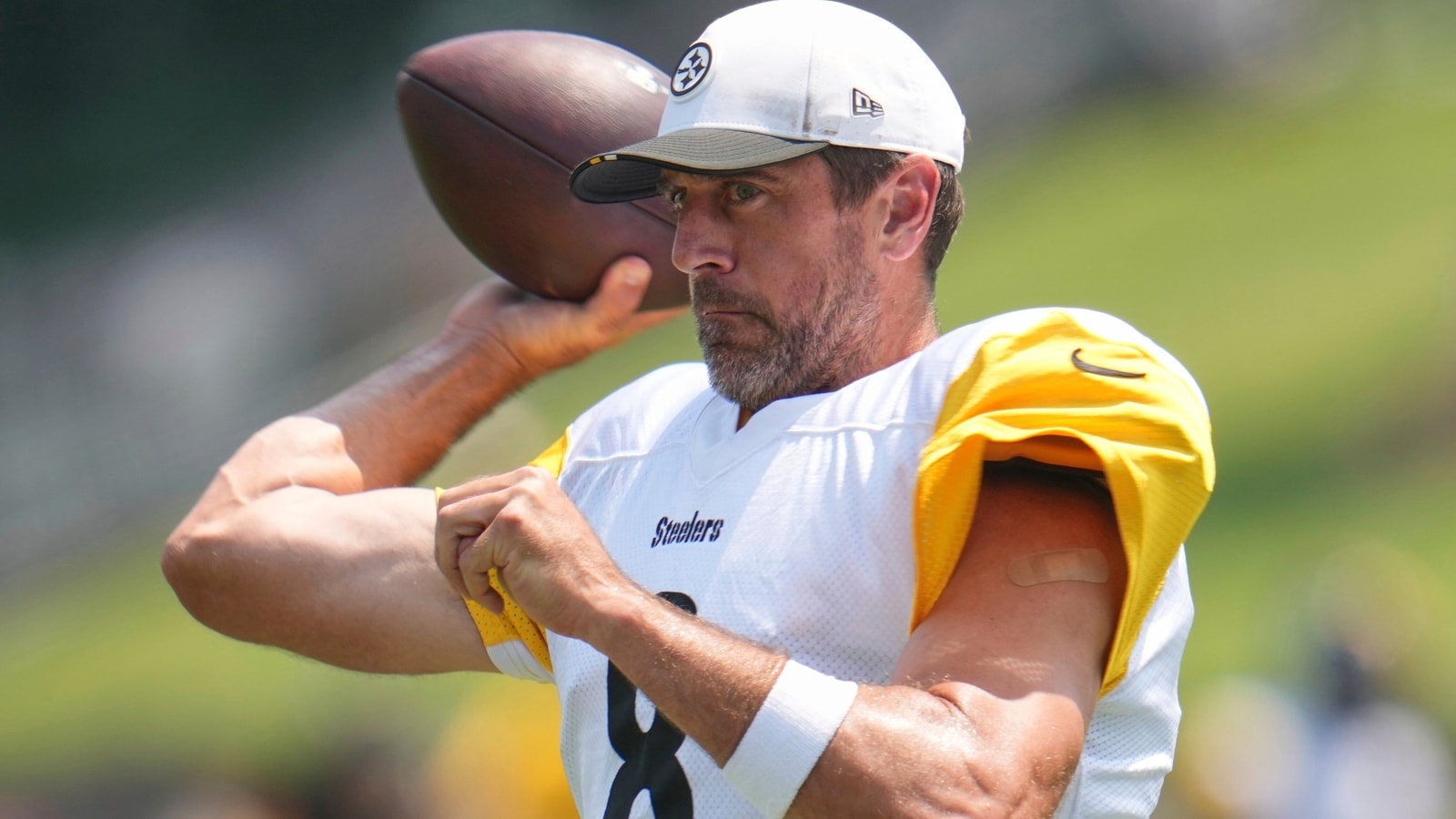 Will Aaron Rodgers start for the Pittsburgh Steelers vs Jacksonville Jaguars game?
