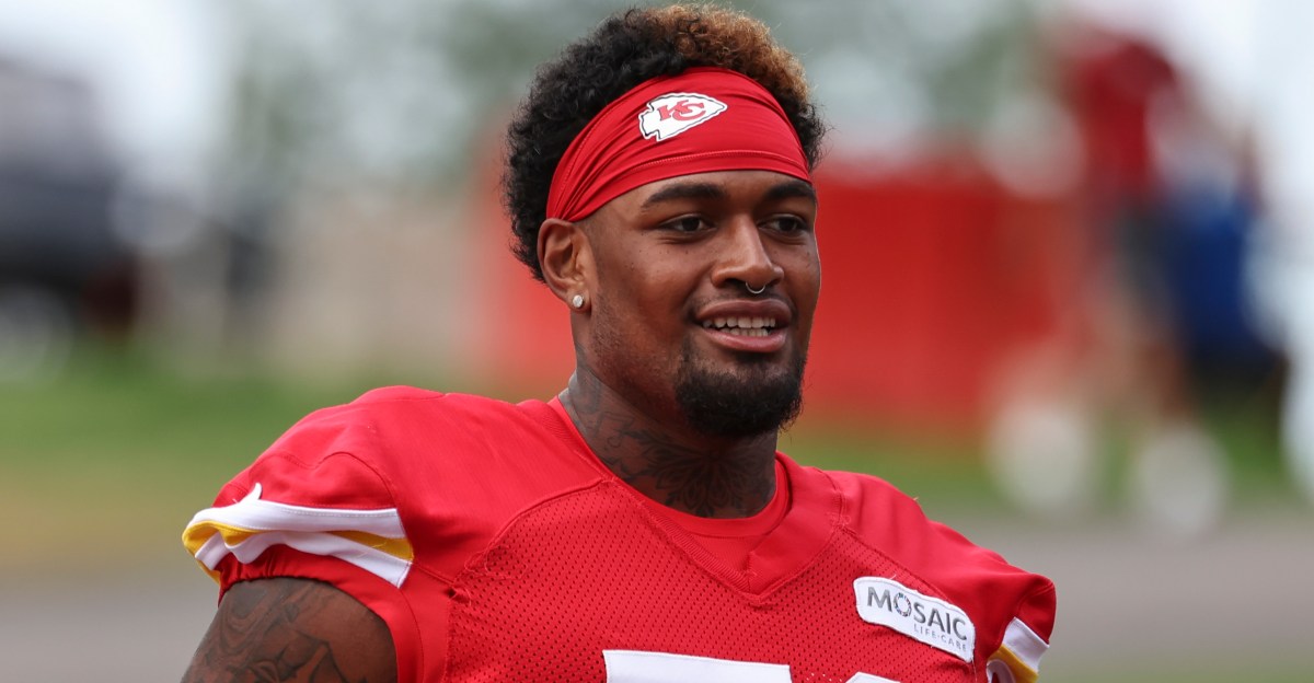 Josh Simmons ready to learn from first NFL action