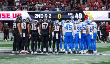 Lions, Falcons join in prayer after Morice Norris leaves field in ambulance