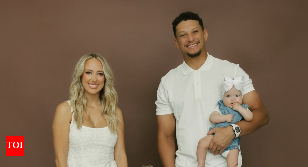 Patrick Mahomes backed by brother Jackson and family after being benched by coach Andy Reid in preseason | NFL News