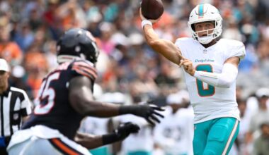 Zach Wilson's Dolphins debut had one head-scratching throw
