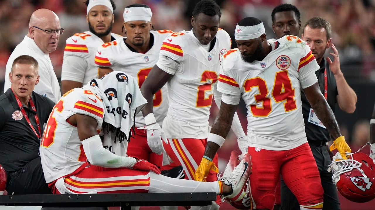 Chiefs lose safety Deon Bush for season; cornerback Jaylen Watson in concussion protocol