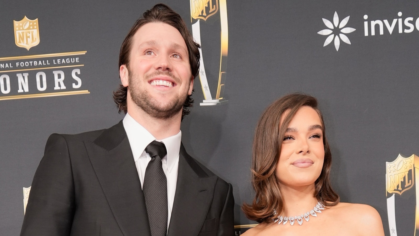 Bills' Josh Allen skips preseason opener against Giants to go on date with wife Hailee Steinfeld, pic emerges