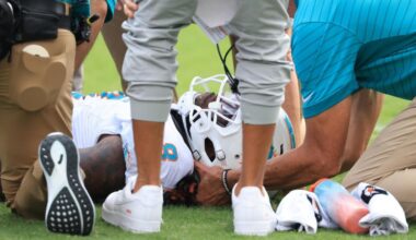 Dolphins RB Alexander Mattison placed on season-ending injured reserve after neck surgery