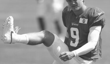 Ex-Wolverine McCarthy returns to field for Vikings | News, Sports, Jobs