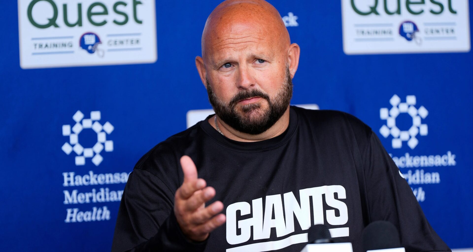 New York Giants superstar still held out of practice with surgery on the table as injury speculation grows